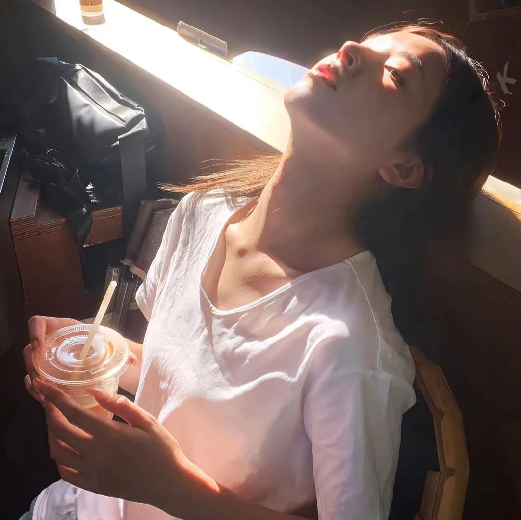 果戈里·恶灵封面